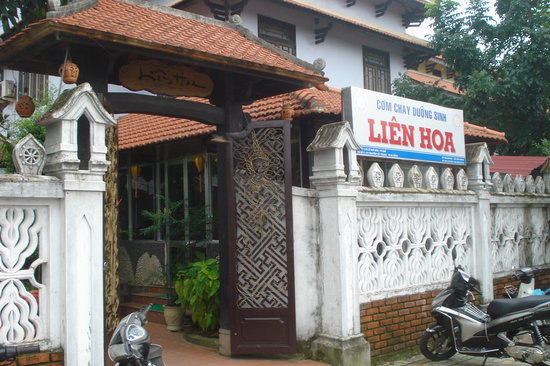 Com Chay Duong Sinh Lien Hoa